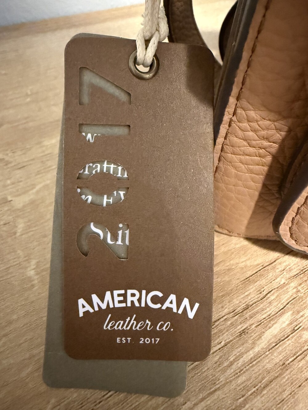 🤎✨ American Leather Co. Pebbled Leather Crossbody Bag – New With Tags ✨🤎 - Picture 7 of 7